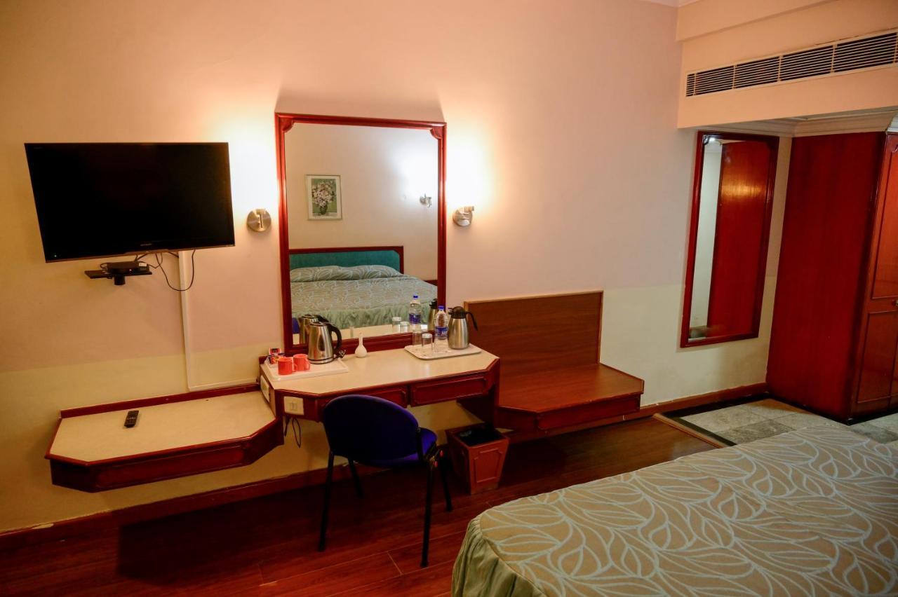 คิง คอร์ต โฮเต็ล Hotel ไมซอร์ ภายนอก รูปภาพ